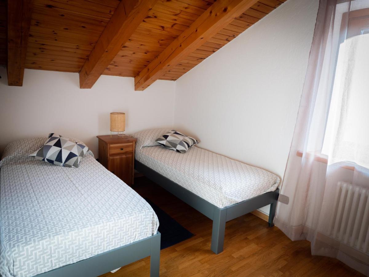 Casa Celesta Appartement Aosta Buitenkant foto